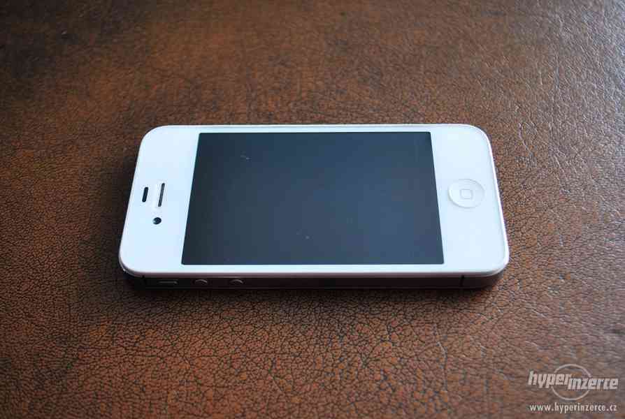Apple iPhone 4S 8GB bílý - foto 3