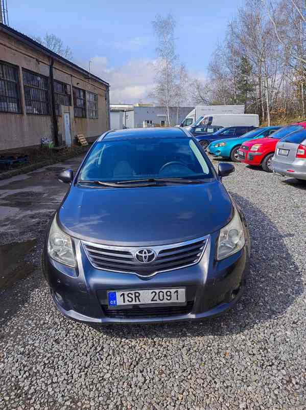 Prodám Toyota Avensis T27  - foto 6