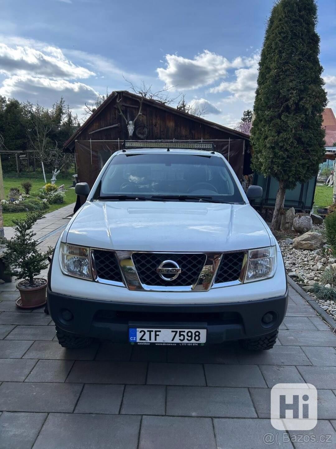 Nissan Navara 2,5   D40 - foto 1