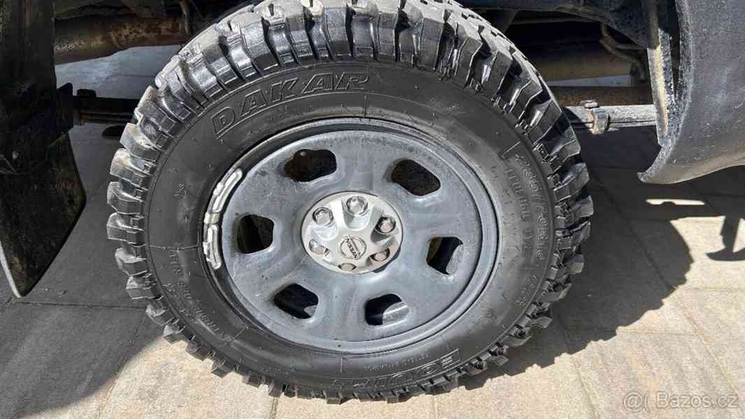 Nissan Navara 2,5 D40 - foto 6