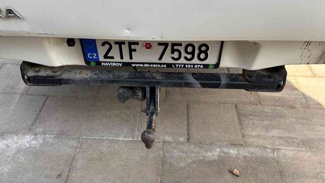 Nissan Navara 2,5 D40 - foto 7