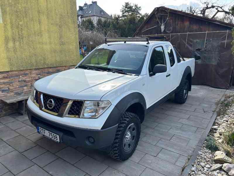 Nissan Navara 2,5 D40 - foto 8