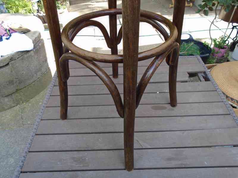 Starožitná barová vyšší židle židlička Ton Thonet 73 pěkná - foto 11