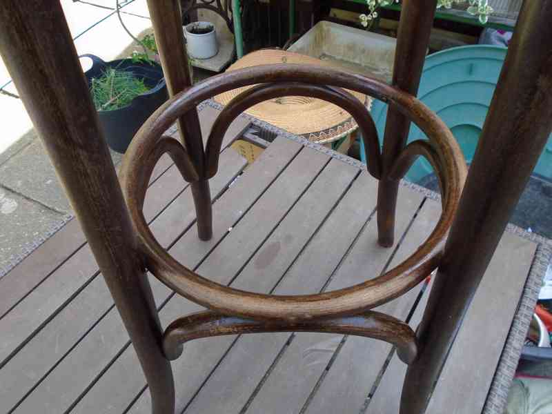 Starožitná barová vyšší židle židlička Ton Thonet 73 pěkná - foto 8