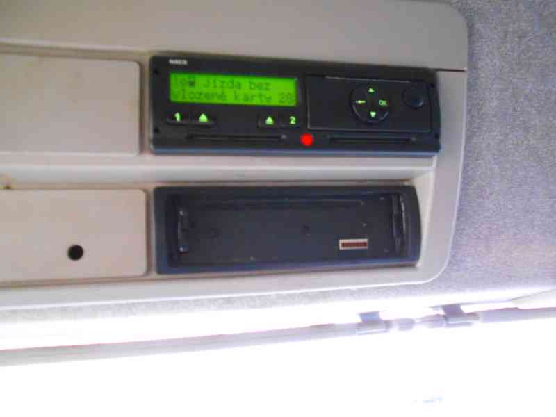 IVECO STRALIS ACTIVE TIME 6X2 - foto 24