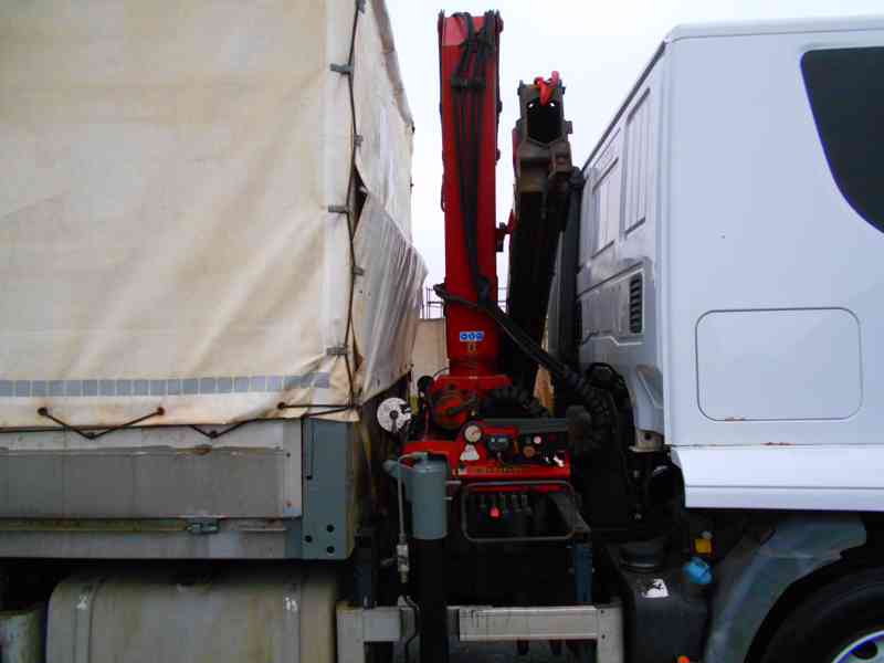 IVECO STRALIS ACTIVE TIME 6X2 - foto 18