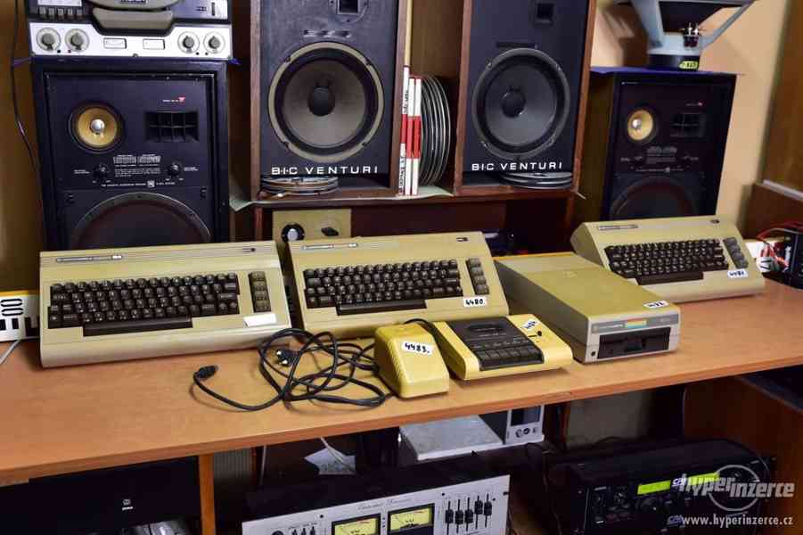 Commodore C64, Floppy 1541, Trafo, Kazet.mech. - foto 1