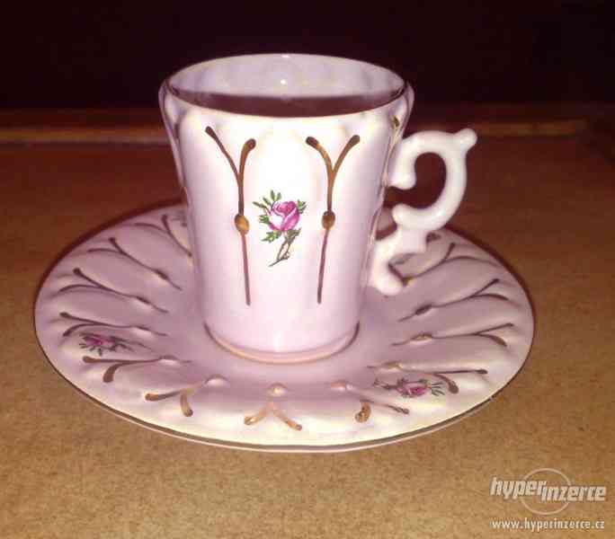 Šálek s podšálkem - růžový porcelán značený - foto 1