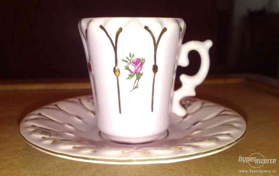 Šálek s podšálkem - růžový porcelán značený - foto 2