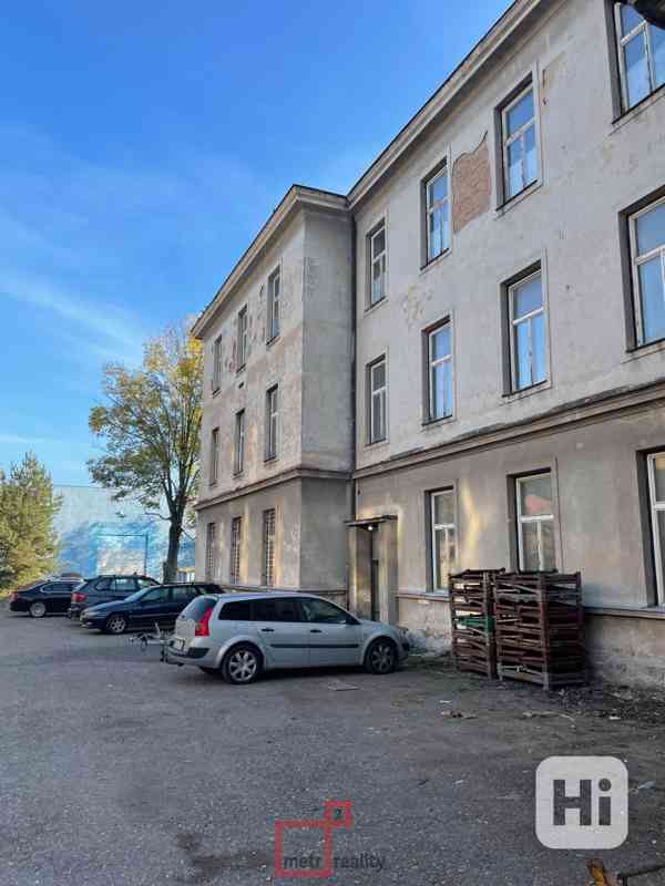 Prodej komerční budovy k rekonstrukci,  2930m2 na pozemku 2191m2 - Olomouc - Šibeník - foto 11