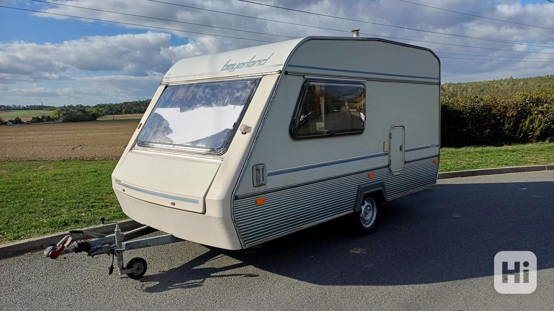 Levný karavan Beyerland Vitesse / toaleta / předstan / 100km - foto 1