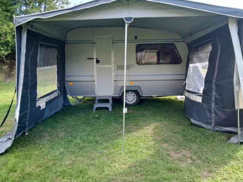 Levný karavan Beyerland Vitesse / toaleta / předstan / 100km - foto 15