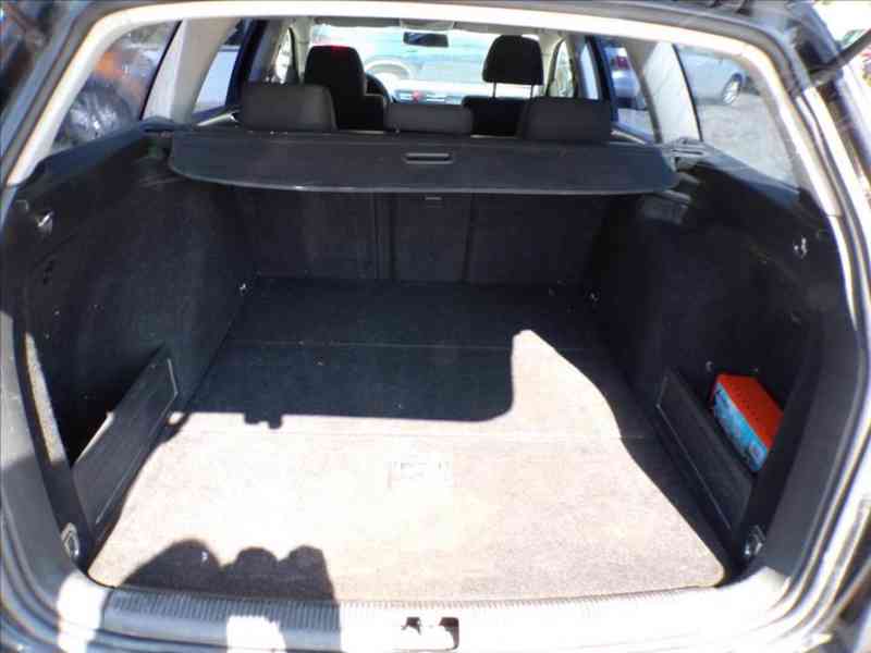 Volkswagen Passat 1,9 TDI N1,TAŽNÉ ZAŘÍZENÍ - foto 9