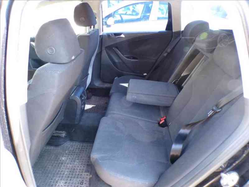 Volkswagen Passat 1,9 TDI N1,TAŽNÉ ZAŘÍZENÍ - foto 8