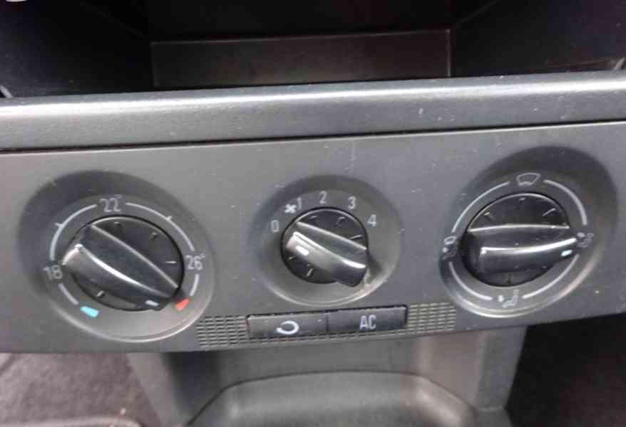 Škoda Fabia 1.9 SDI Combi r.v.2004 (STK:11/2027) - foto 10