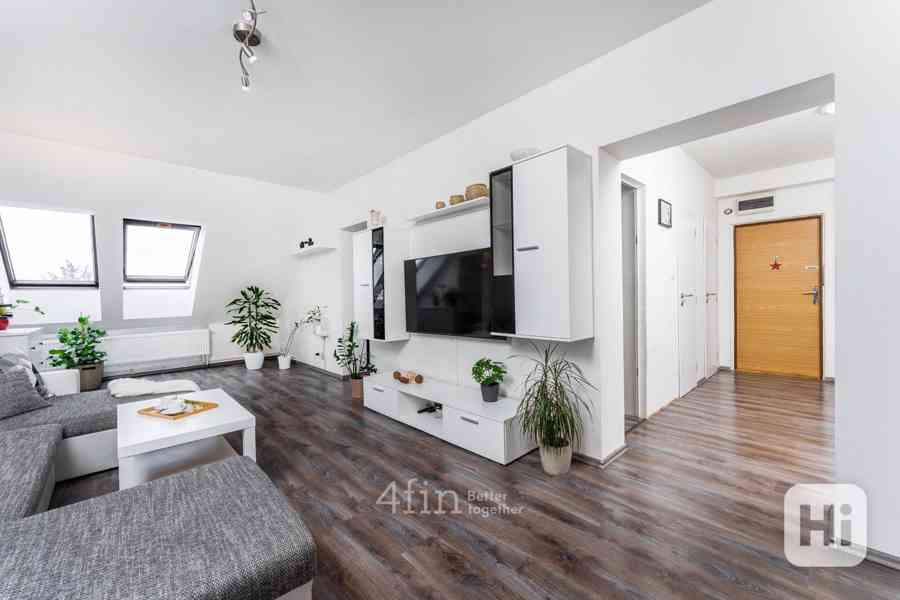 Prodej krásného bytu 3+1 s výhledem na Říp, 86 m2 Střemy - foto 4