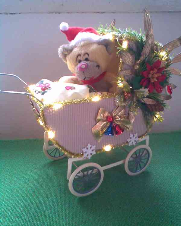 Retro kočárky s panenkami - foto 11