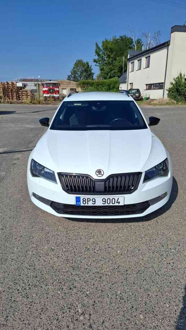 Škoda Superb 2,0   3 Sportline 4x4 - foto 19