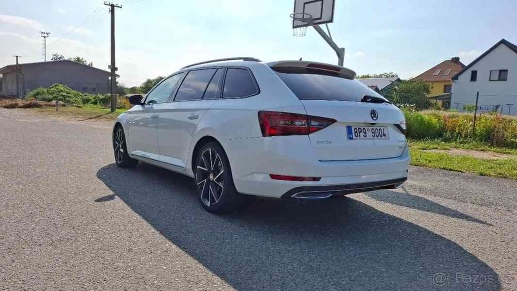 Škoda Superb 2,0   3 Sportline 4x4 - foto 3