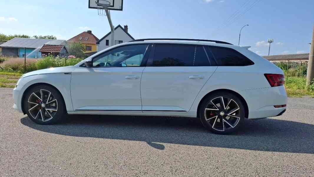 Škoda Superb 2,0   3 Sportline 4x4 - foto 2