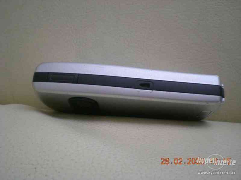 Nokia 6230i - tlačítkové mobilní telefony z r.2005 od 10,-Kč - foto 13
