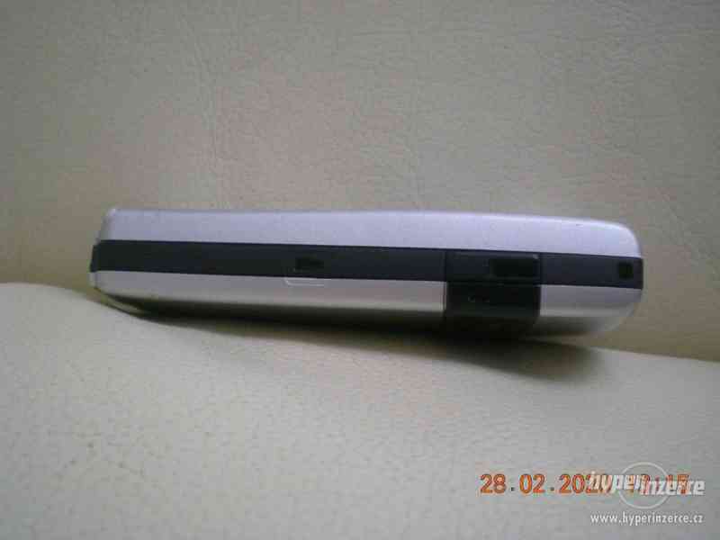 Nokia 6230i - tlačítkové mobilní telefony z r.2005 od 10,-Kč - foto 14