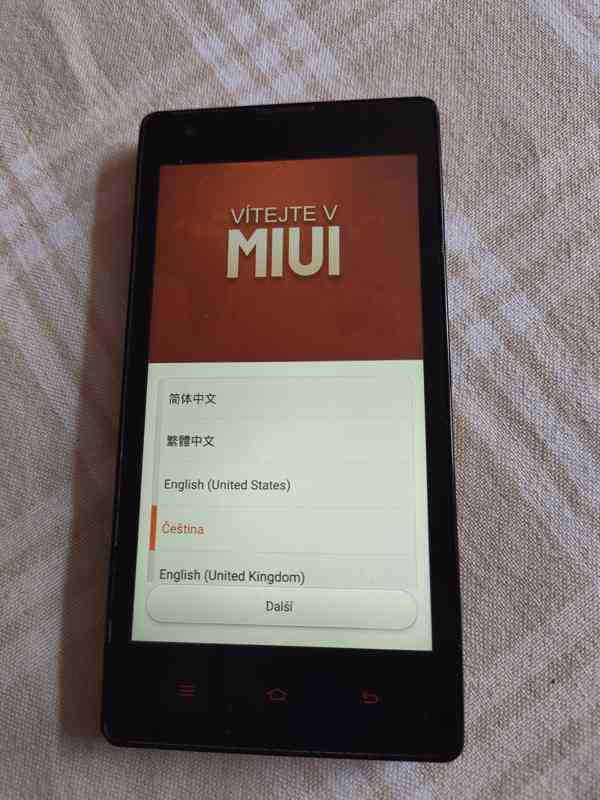 Dotykové telefony - foto 3