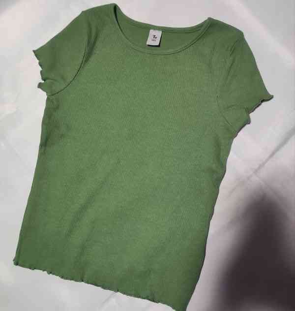Dětské žebrované tričko, vel. 122 - foto 1
