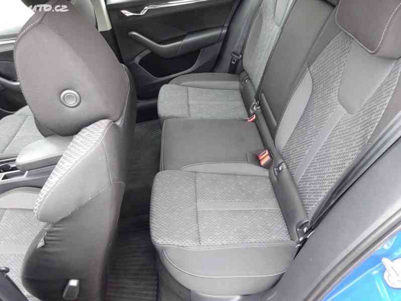 Škoda Octavia 2.0 TDI Combi r.v.2021 (110 kw) ČR (DPH) - foto 14