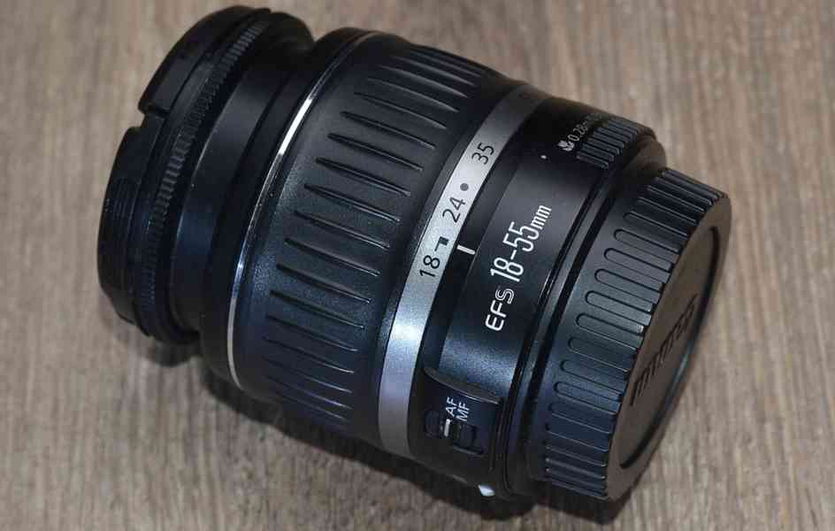 Canon EF -S 18-55mm f/3.5-5.6 II **APS-C - foto 6
