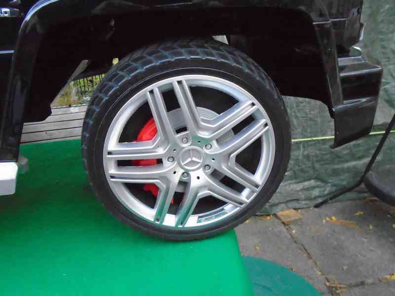 Dětské elektrické auto Mercedes Benz AMG G63 pro 1 dítě  - foto 6