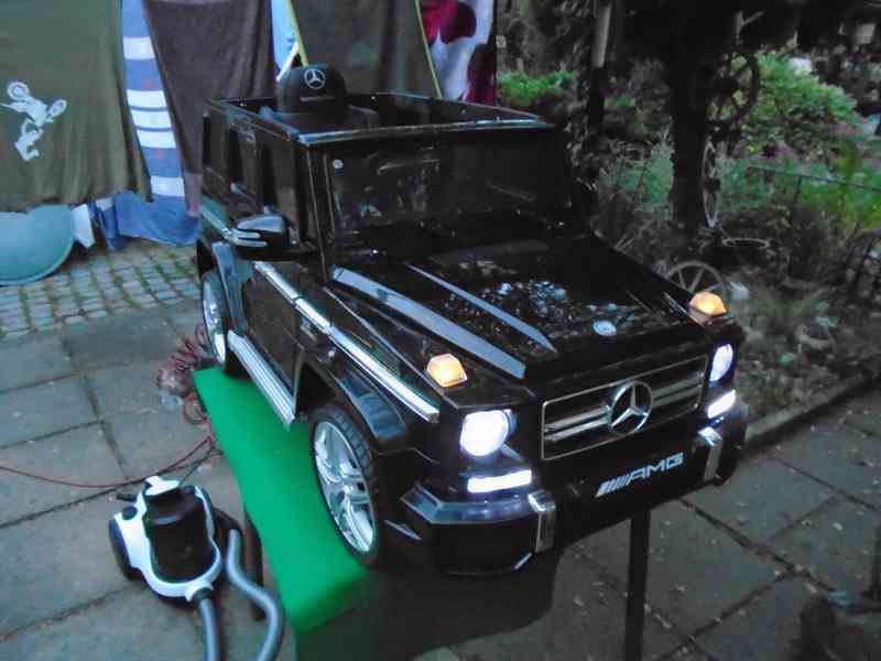 Dětské elektrické auto Mercedes Benz AMG G63 pro 1 dítě  - foto 20