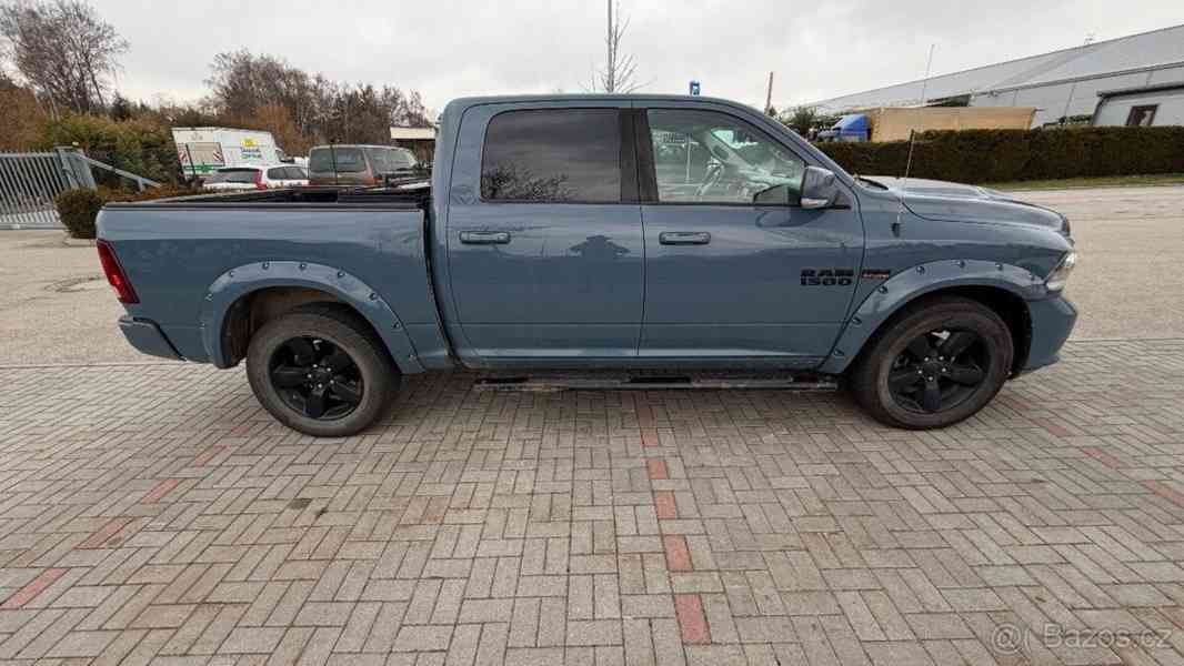 Dodge RAM 1500 r.v.2015 - foto 11