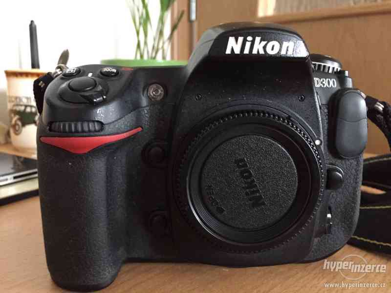 prodám profesionální zrcadlovku Nikon D300 plus objektivy - foto 7