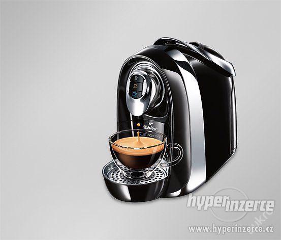 Kávovar Tchibo Cafissimo Compact (černá) - foto 1
