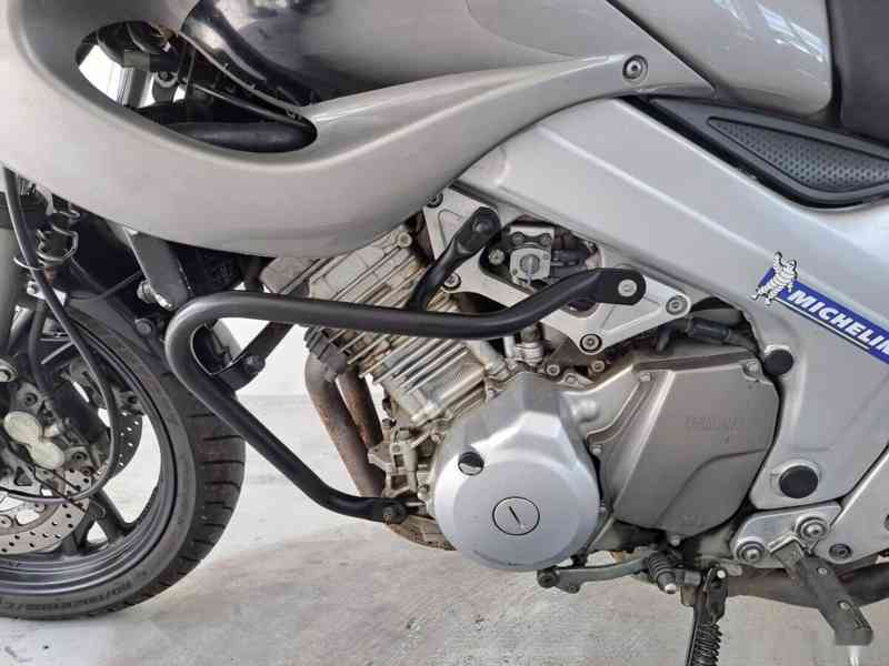 Yamaha TDM 850 - foto 11
