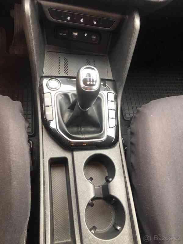 Kia Sportage 1,6   NQ5 T-GDi GPF 4x2 TOP 2023 - foto 5