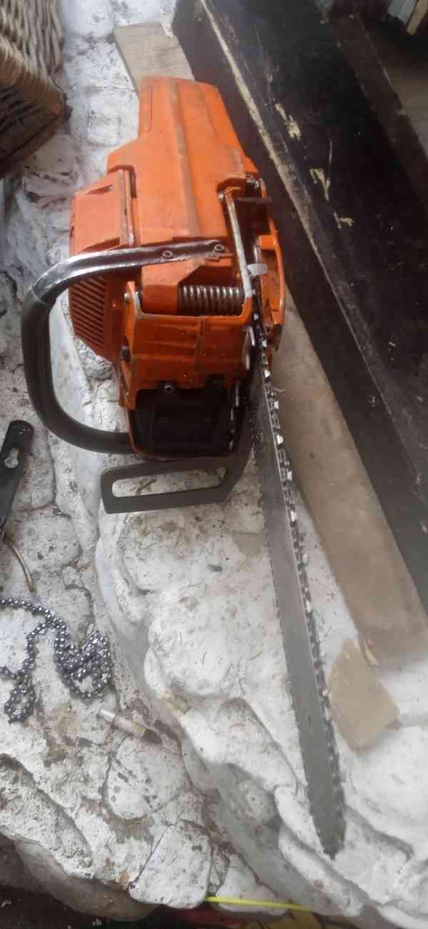 Pila Husqvarna 262 co injekcion - foto 3