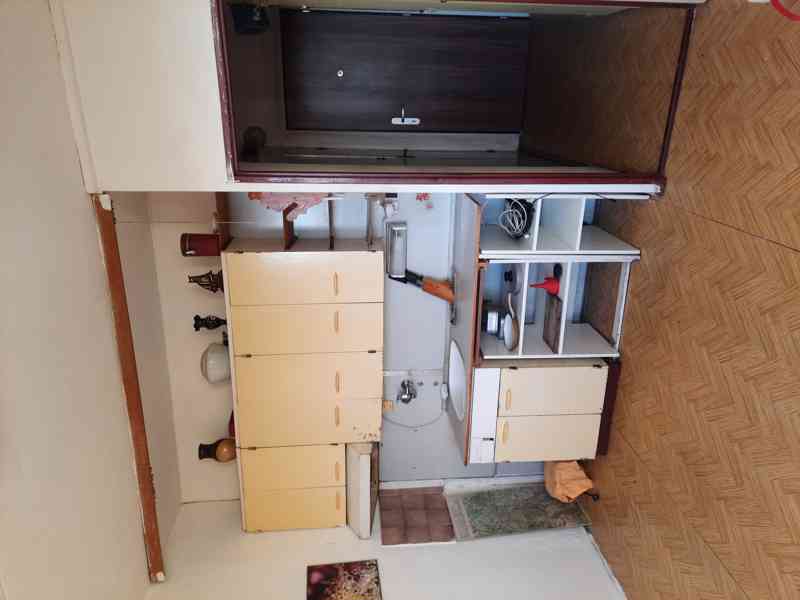 Prodej bytu 1+kk na Třebízského náměstí v Postoloprtech - foto 2