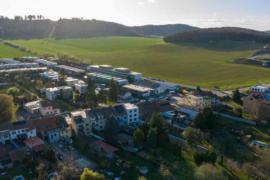 PRODEJ LUXUSNÍ NOVOSTAVBY BYTU 3+KK V REZIDENCI ČESKÁ - foto 18