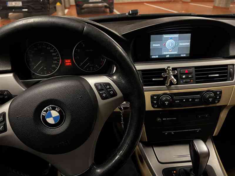 BMW 3 E90 325i 174000km - foto 2