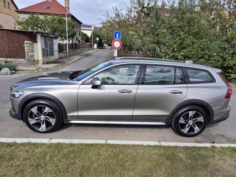 Volvo V60 2,0   Volvo V60, CC, TDI - foto 16