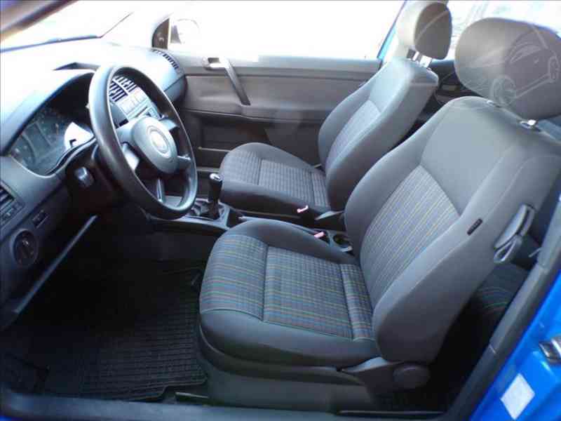 Volkswagen Polo 1,2 12V - foto 7