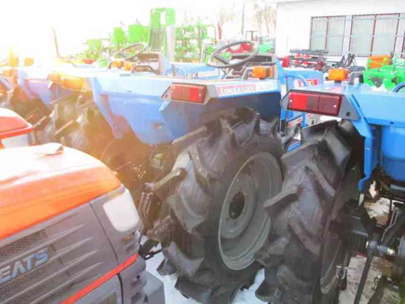 Malotraktor Iseki TA 267 plně repasovaný 4WD - foto 2