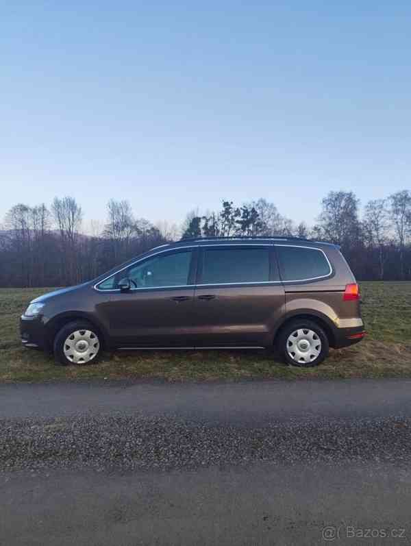 Volkswagen Sharan 2,0   tdi - foto 13