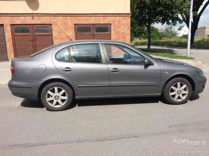 SEAT TOLEDO 1.6 74KW - foto 8