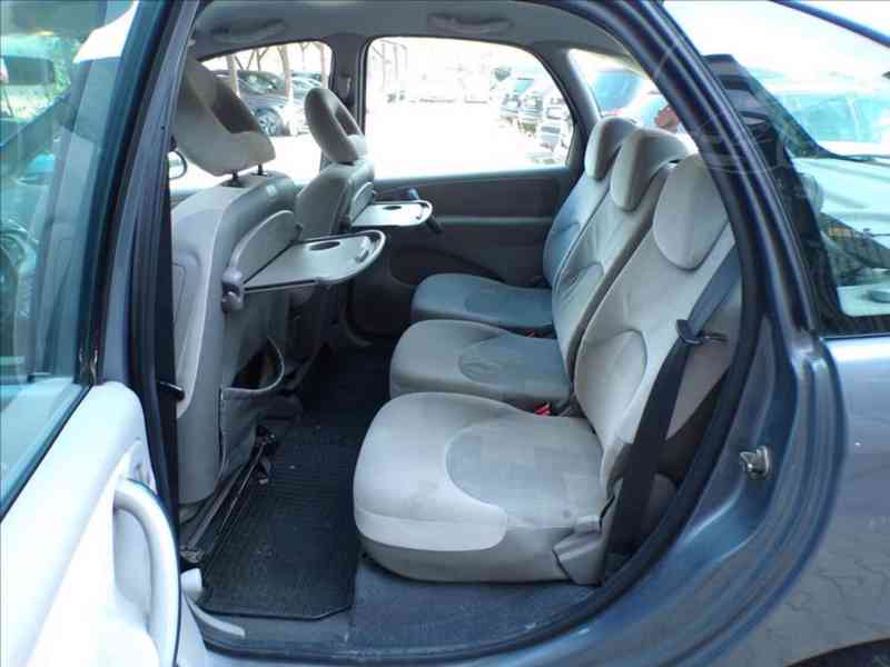 Citroën Xsara Picasso 1,6 TAŽNÉ ZAŘÍZENÍ - foto 8