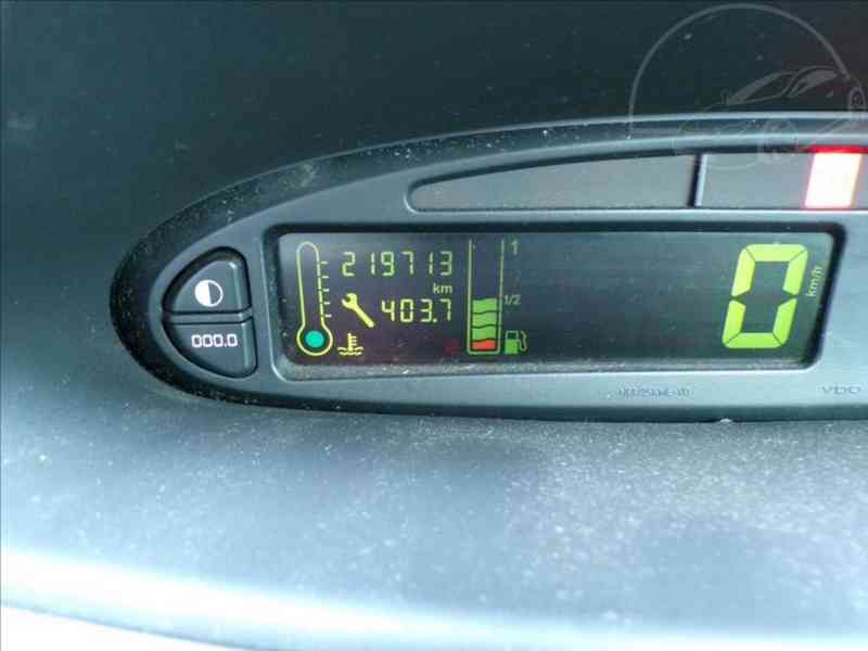 Citroën Xsara Picasso 1,6 TAŽNÉ ZAŘÍZENÍ - foto 5