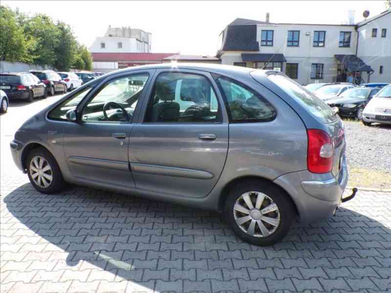 Citroën Xsara Picasso 1,6 TAŽNÉ ZAŘÍZENÍ - foto 4