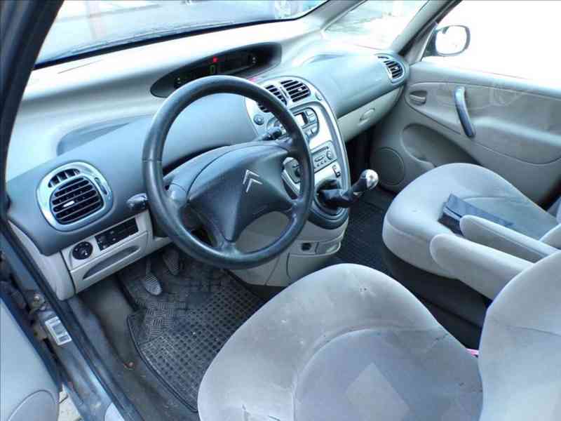 Citroën Xsara Picasso 1,6 TAŽNÉ ZAŘÍZENÍ - foto 6